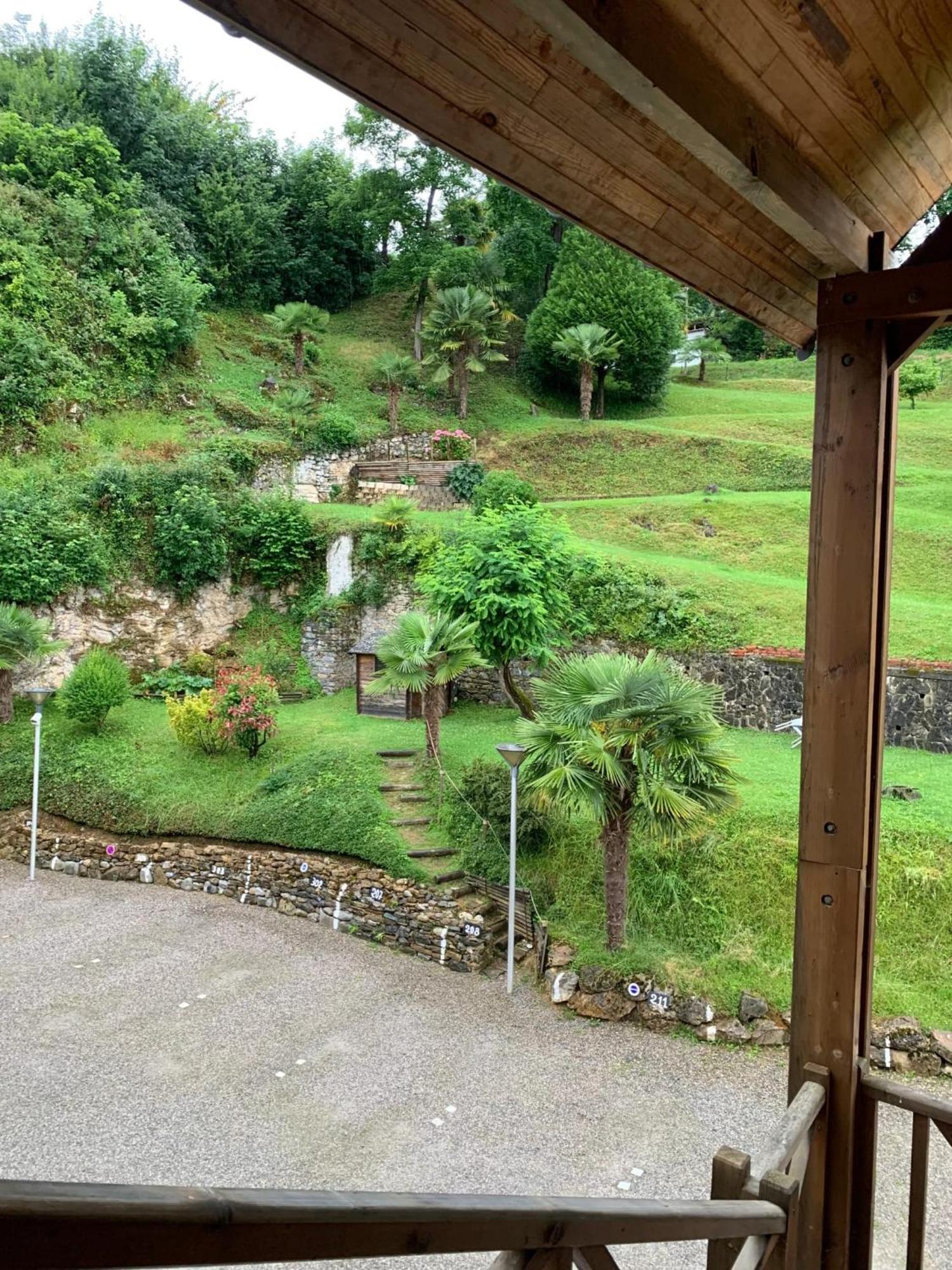 Appartement Charmant A Bagneres De Bigorre 56 M² Avec Balcon Zewnętrze zdjęcie